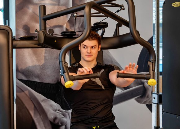 Workout im Fitnessstudio