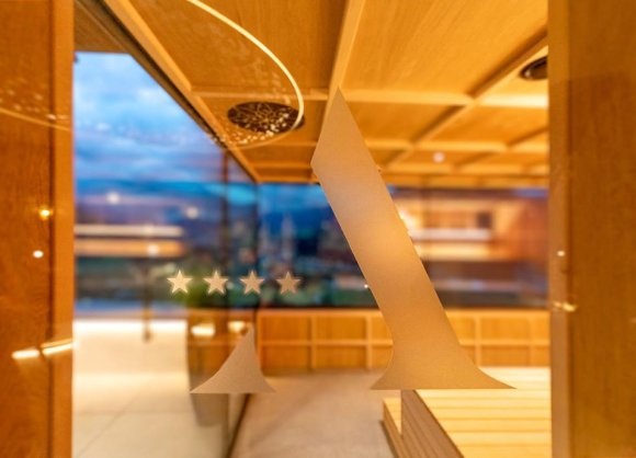 SkySauna am Dach vom Hotel Alpendorf