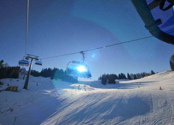 Skifahren in der Salzburger Sportwelt - Teil von Österreichs größtem Skigebiet Ski amadé